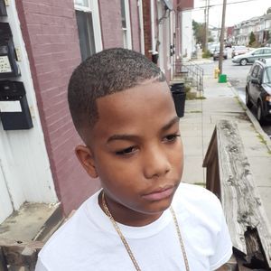 Meet your Posher, Ebony